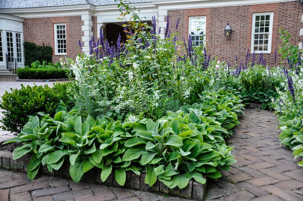 Estate Garden / Portager by McCullough's Landscape & Nursery - Photo 21