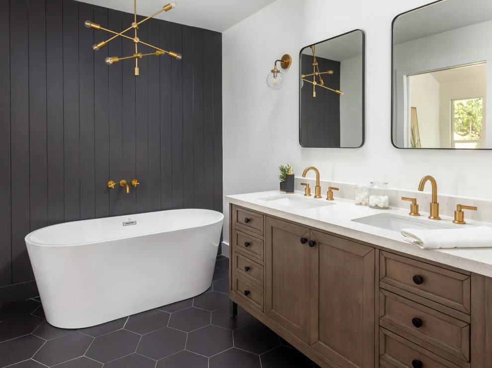 Black Bear | Complete Home Renovation by Catalyst Construction, Inc - Photo 16