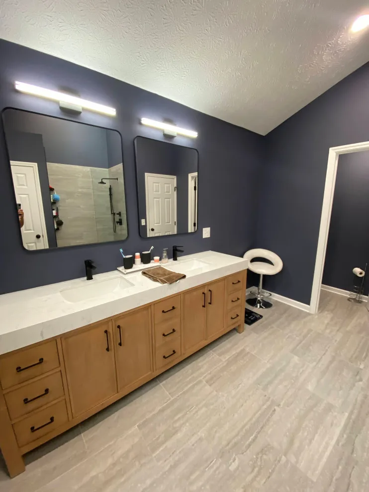 Fast Bath Makeover - Photo 9