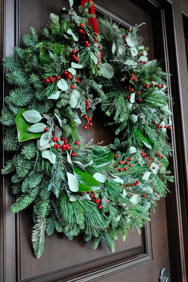 HOLIDAY DECORATING by McCullough's Landscape & Nursery - Photo 52