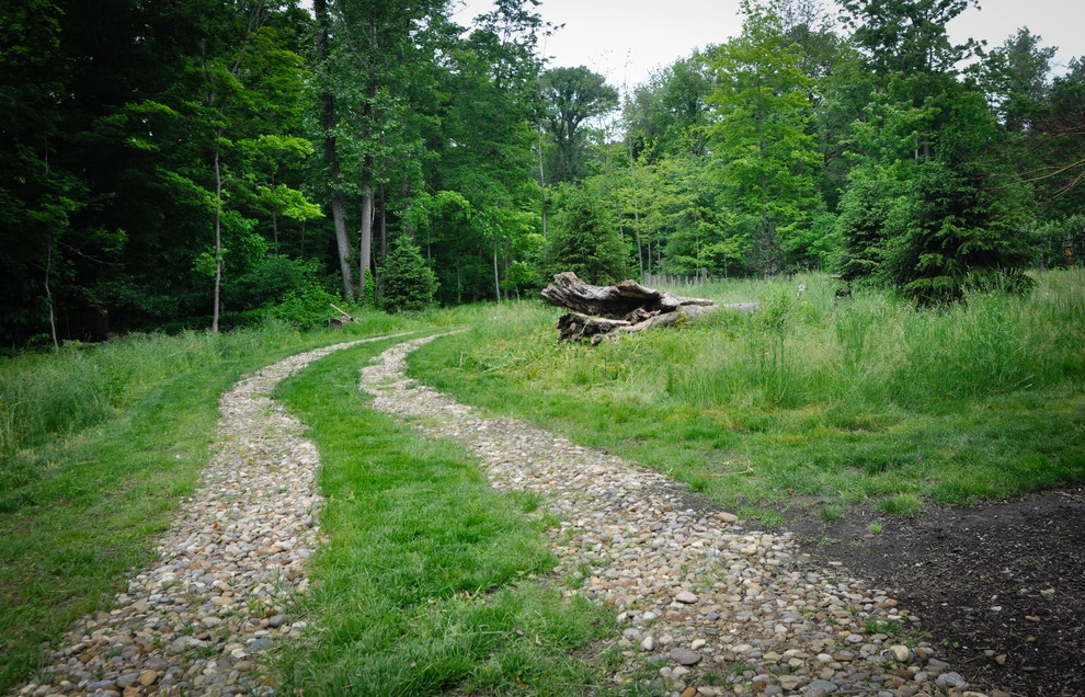 Barn House by McCullough's Landscape & Nursery - Photo 11