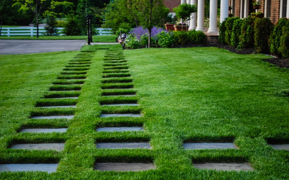 Country House by McCullough's Landscape & Nursery - Photo 16