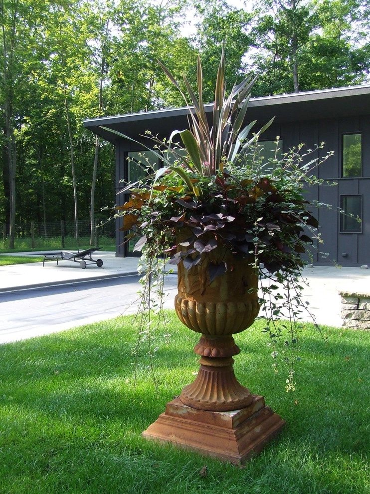 CONTAINERS by McCullough's Landscape & Nursery - Photo 27