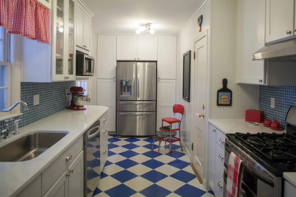1950s Classic-Style Bungalow Galley Kitchen by Mission Kitchen & Bath - Photo 2