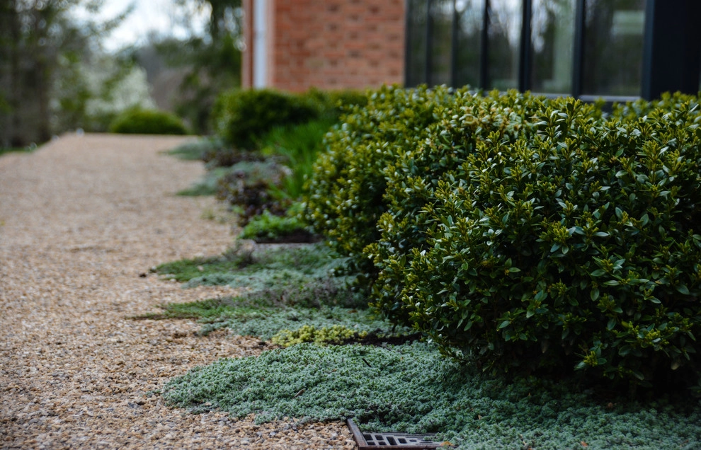 Barn House by McCullough's Landscape & Nursery - Photo 7