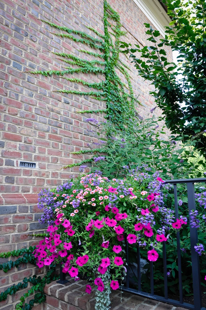 Country House by McCullough's Landscape & Nursery - Photo 7