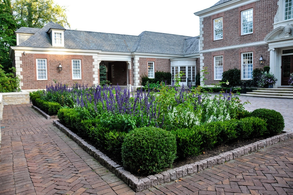 Estate Garden / Portager by McCullough's Landscape & Nursery - Photo 23