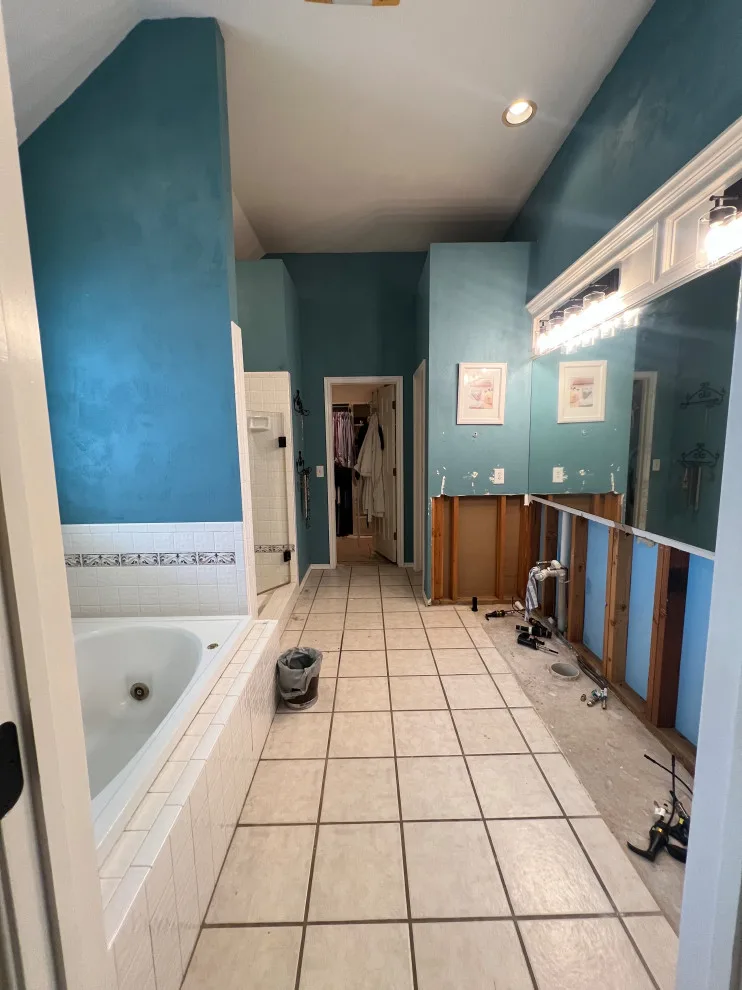 Revitalized Restroom by Heritage Renovations - Photo 16
