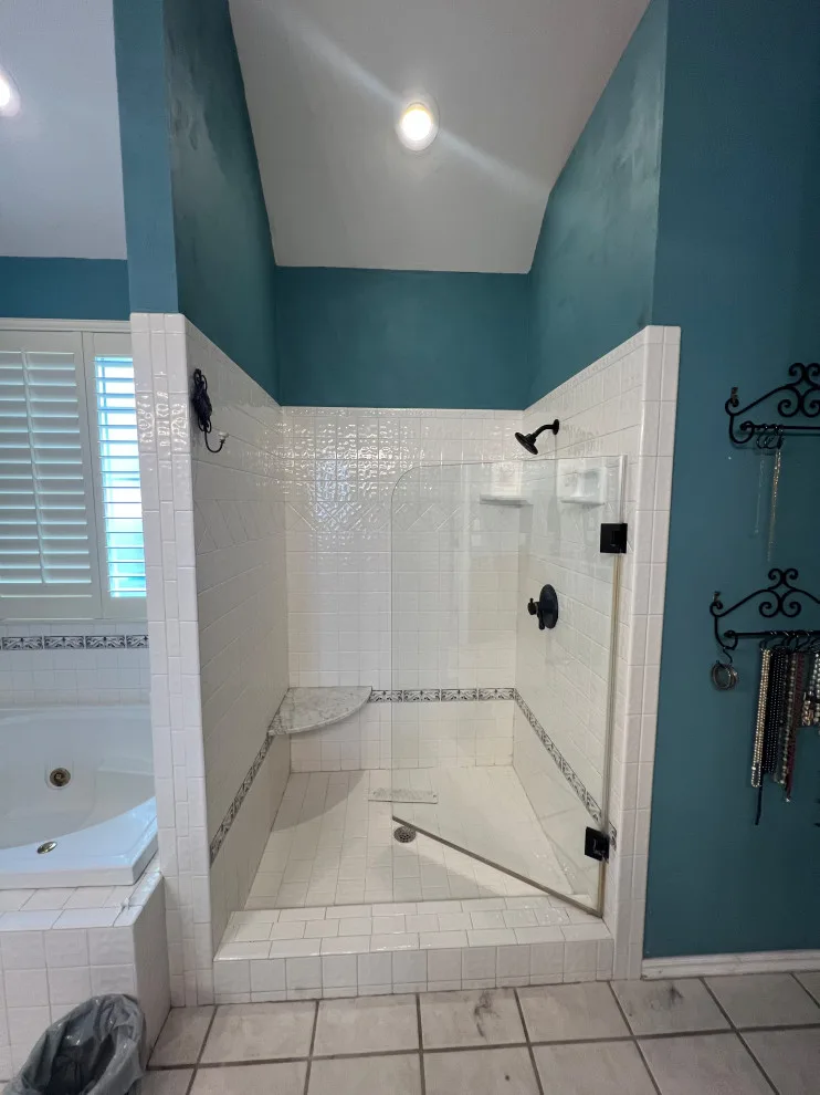 Revitalized Restroom by Heritage Renovations - Photo 2