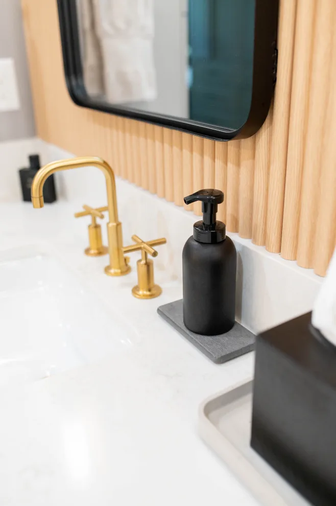 Bosworth Main Bathroom by Wade Home Remodeling - Photo 12