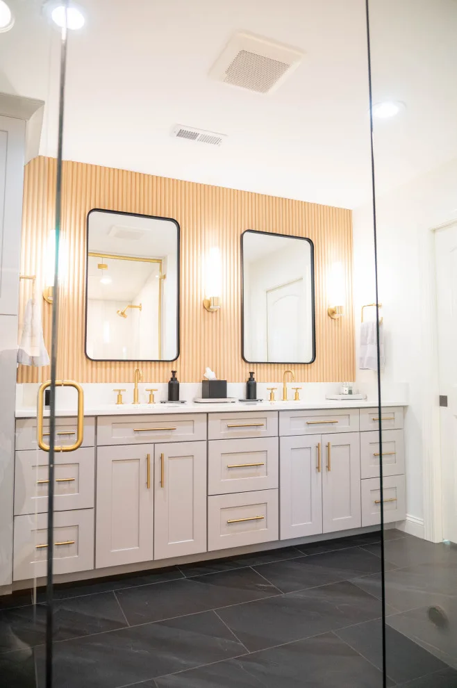 Bosworth Main Bathroom by Wade Home Remodeling - Photo 27
