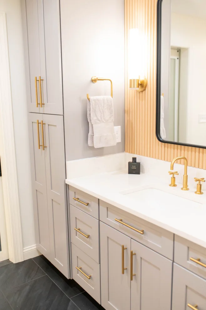 Bosworth Main Bathroom by Wade Home Remodeling - Photo 26