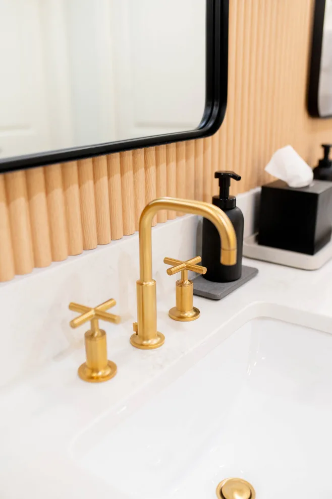 Bosworth Main Bathroom by Wade Home Remodeling - Photo 49