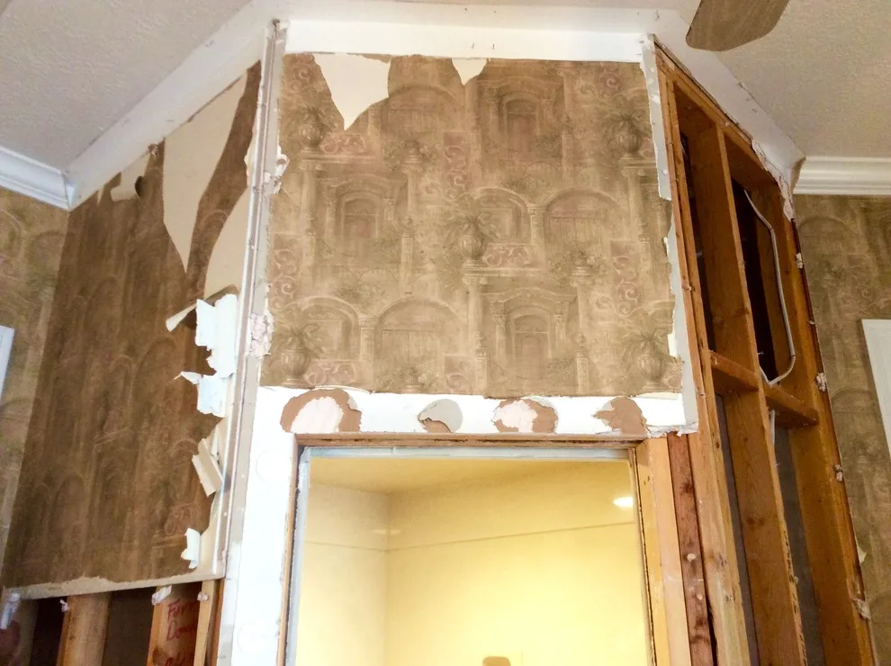 Restroom Design and Renovation by Casa Bella Design Build - Photo 10