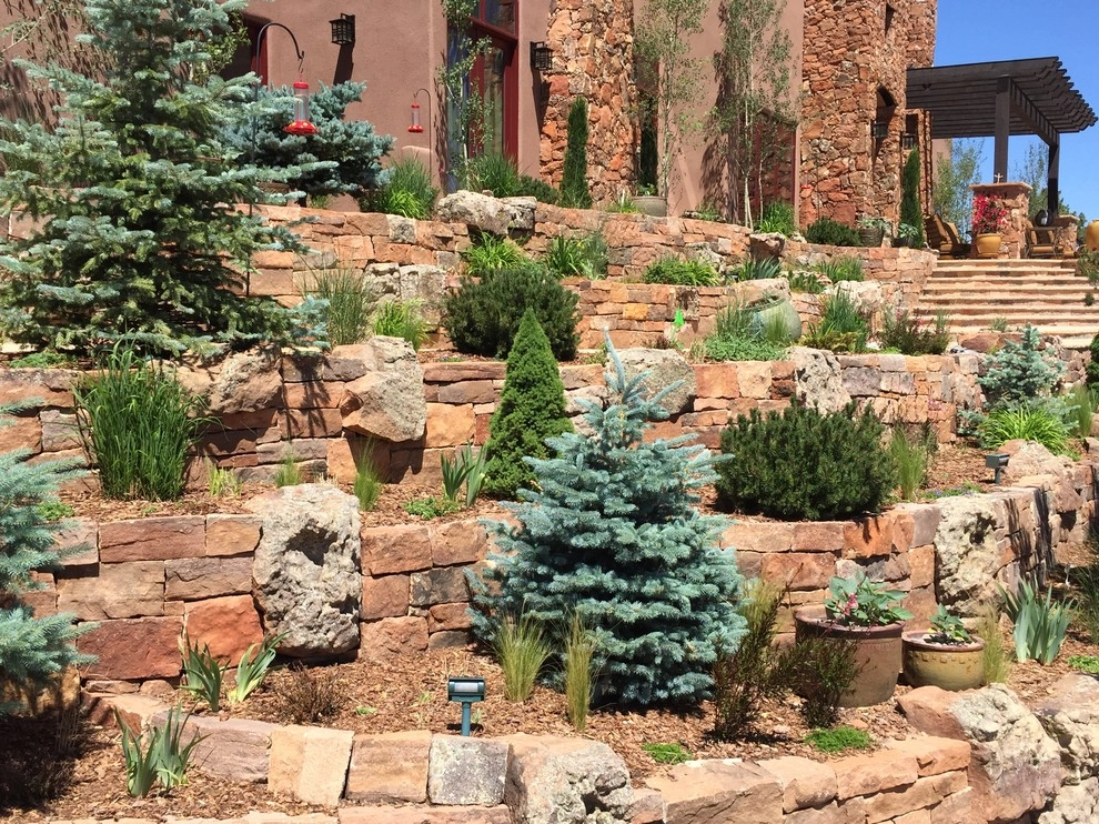 Tesuque hillside terrace by McCumber Fine Gardens - Photo 3