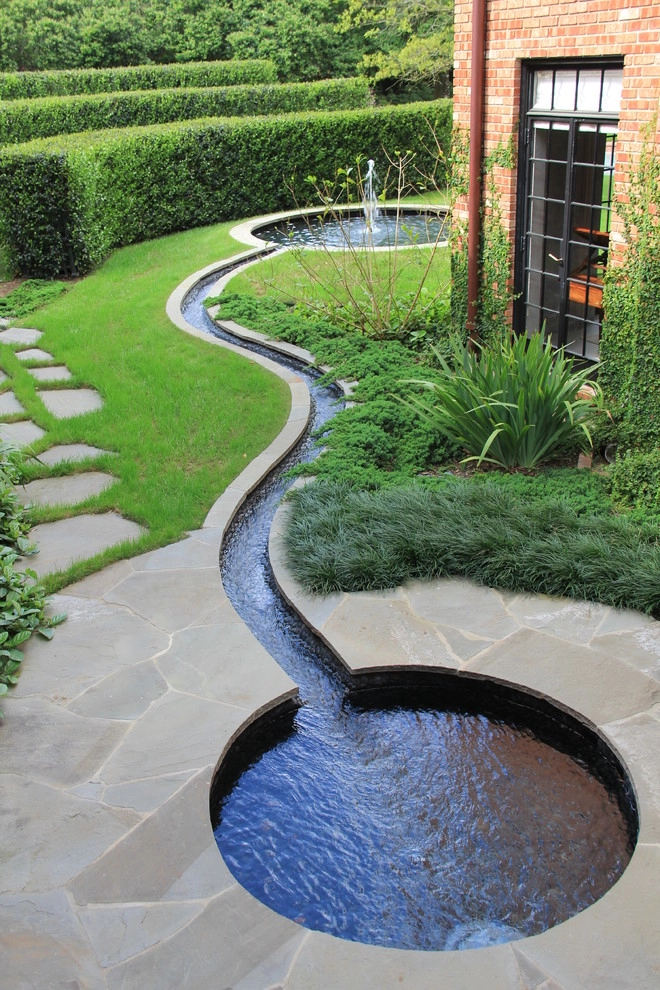 Staub Renaissance Garden by McDugald-Steele - Photo 9