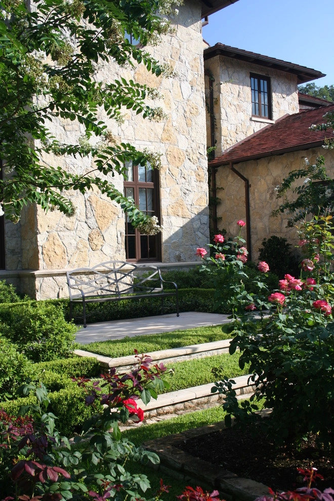 Houston Estate - Rustic by McDugald-Steele - Photo 3