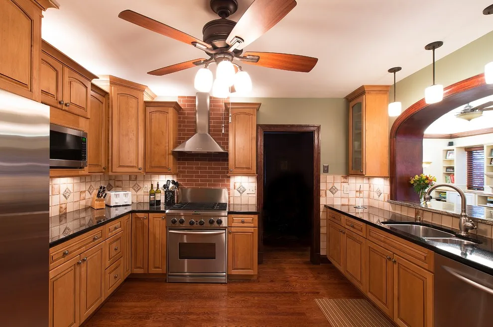 Griffin Customs, LLC - Photo 12