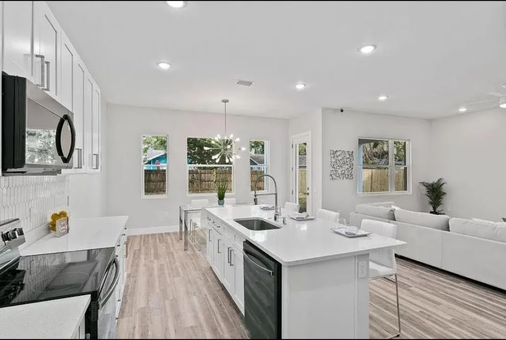 Brown Construction Development Project by Beauty Home Remodeling - Photo 7