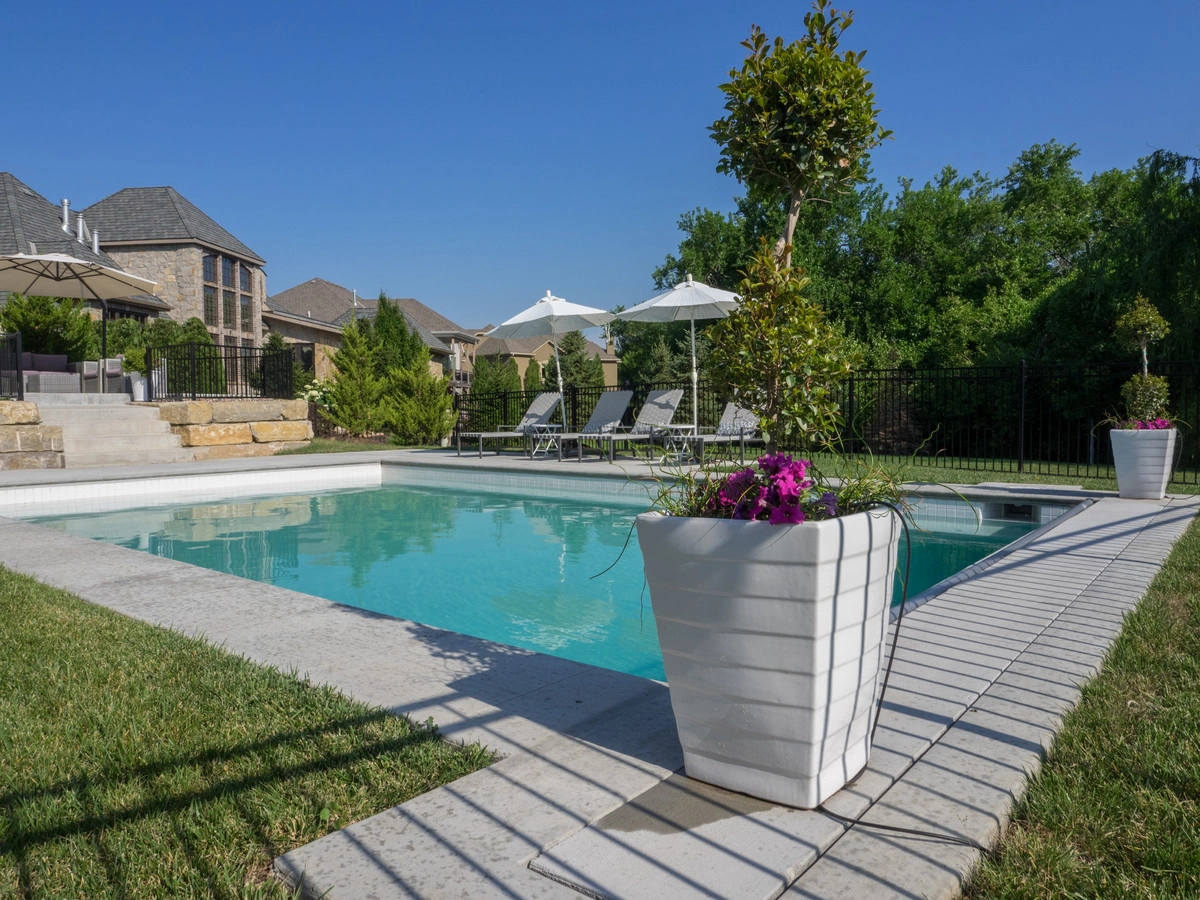 Clean Contemporary Pool Design in Overland Park by Meier Landscape Architecture - Photo 4