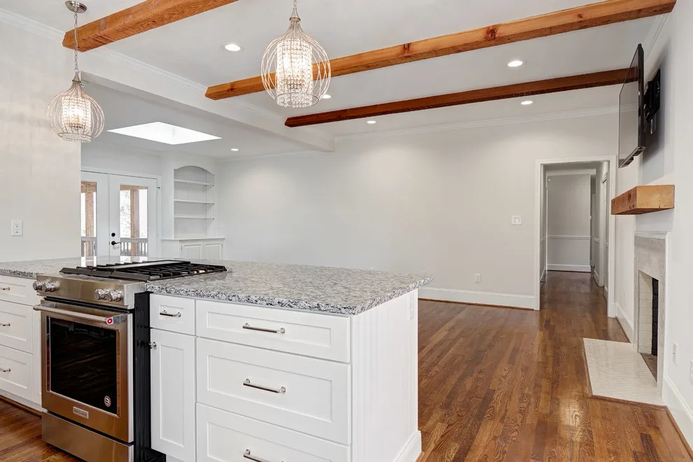 Buckingham Residence by Cabinet Concepts, Greensboro - Photo 9