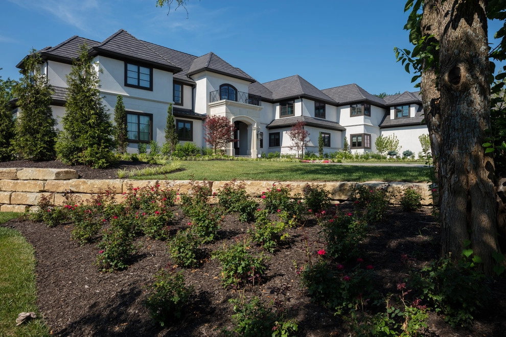 Luxury Transitional Estate Home by Meier Landscape Architecture - Photo 23
