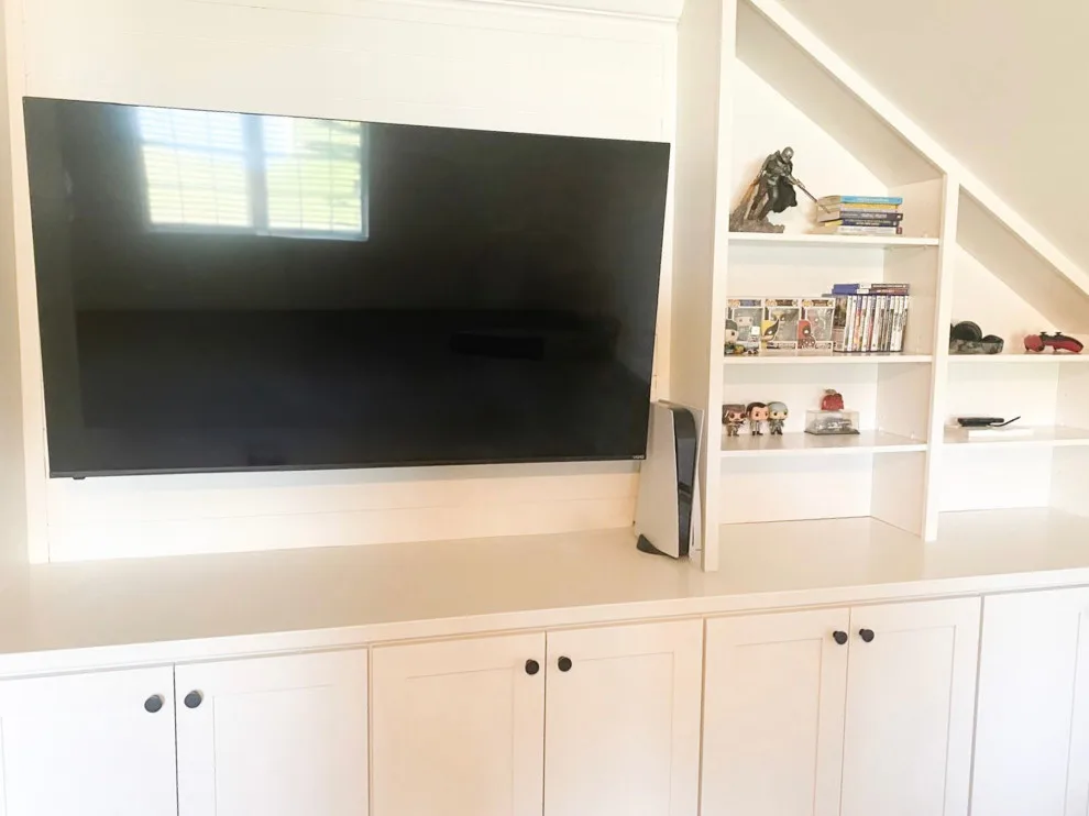 Construction of Built-Ins and Entertainment Units by Hergon Cabinets LLC - Photo 7