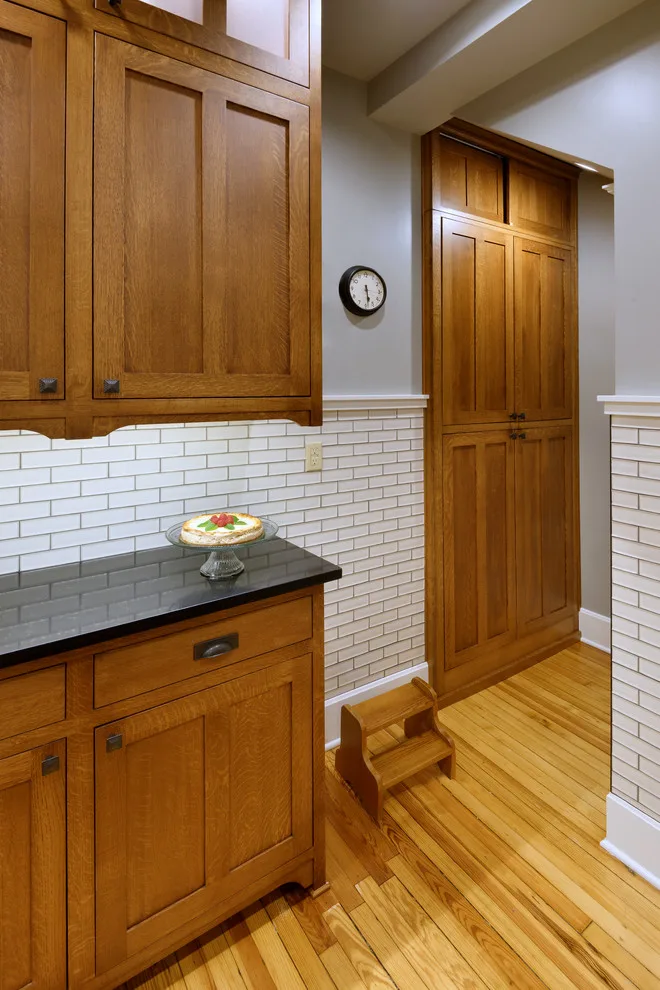 Bungalow Cuisine by Rock Solid Renovations - Photo 5