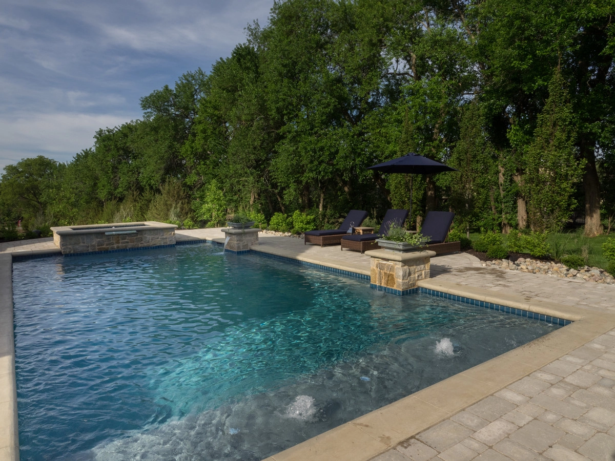 Luxury Transitional Pool in Overland Park by Meier Landscape Architecture - Photo 14