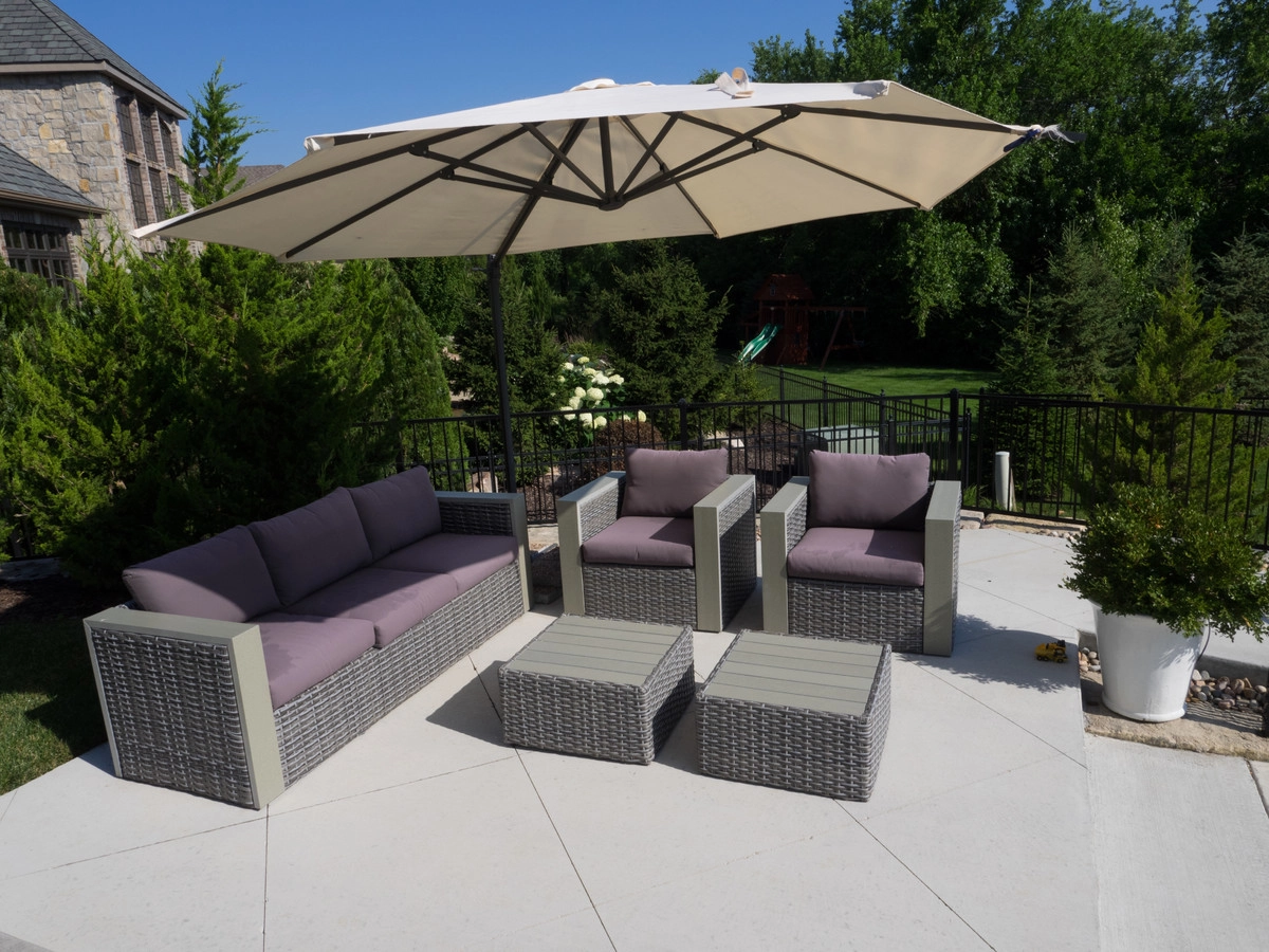 Clean Contemporary Pool Design in Overland Park by Meier Landscape Architecture - Photo 13