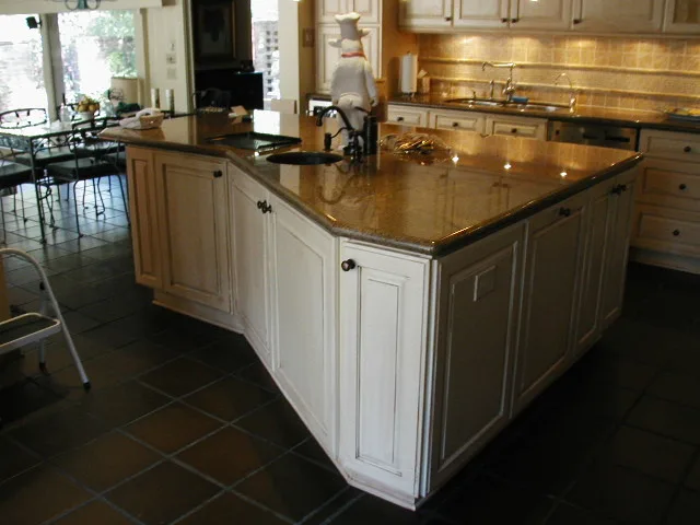 Classic Kitchens - Houston, TX by Artisan Renovations - Photo 7