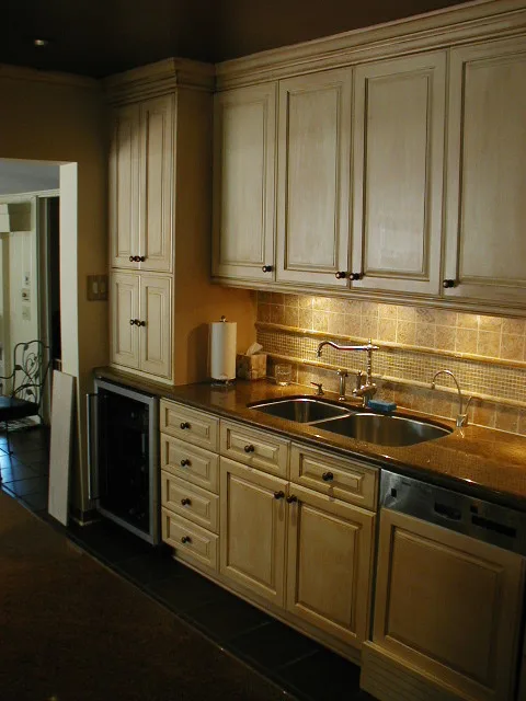 Classic Kitchens - Houston, TX by Artisan Renovations - Photo 4