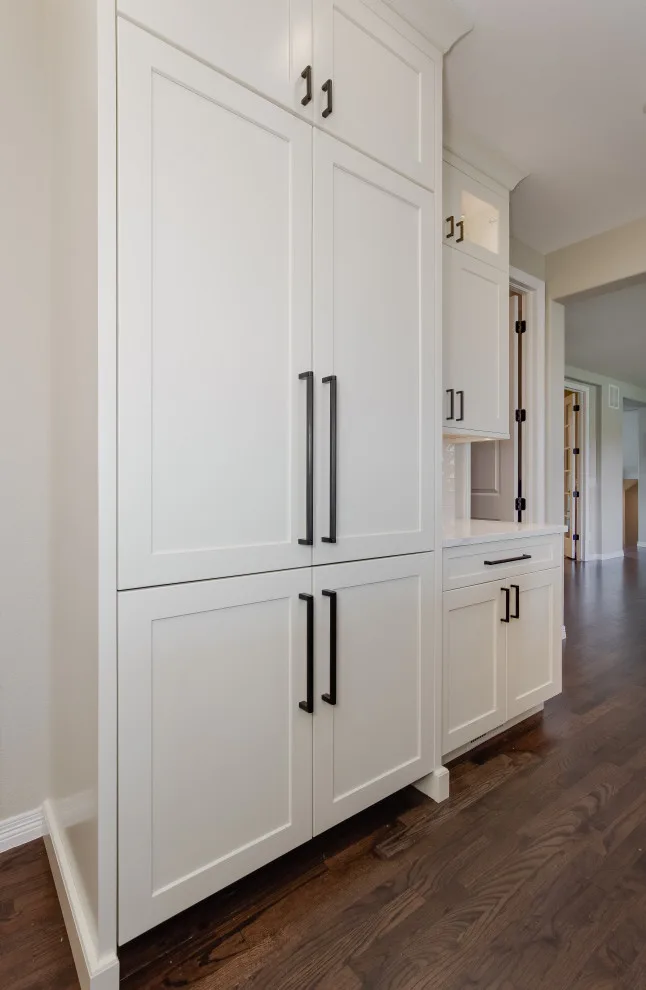 Linda Brooks' Butler's Pantry Design by Kitchens On Broadway - Photo 6
