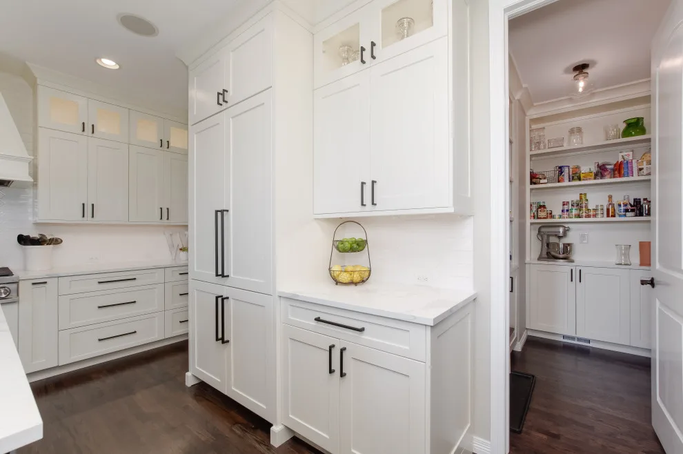 Linda Brooks' Butler's Pantry Design by Kitchens On Broadway - Photo 4