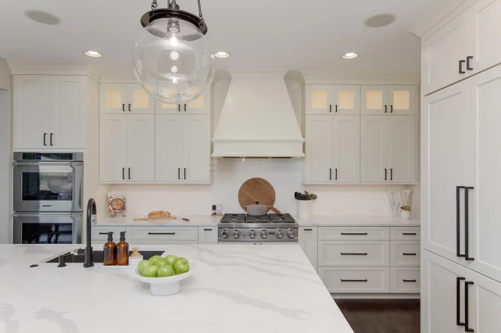 Linda Brooks' Butler's Pantry Design by Kitchens On Broadway - Photo 3