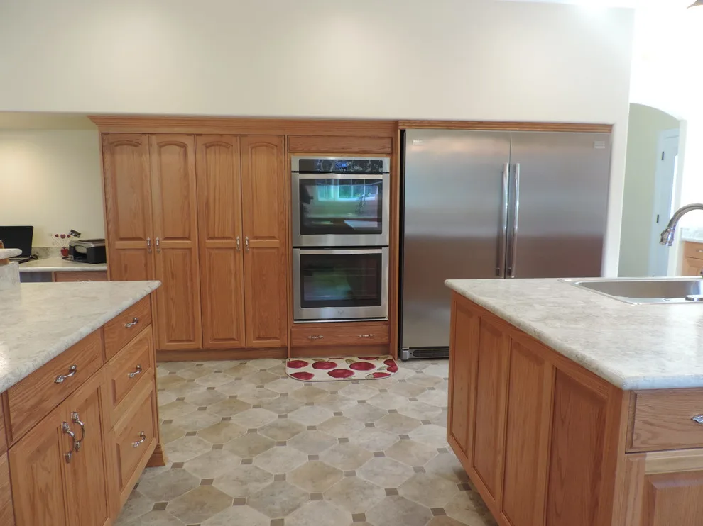 Decker Cabinets - Photo 7