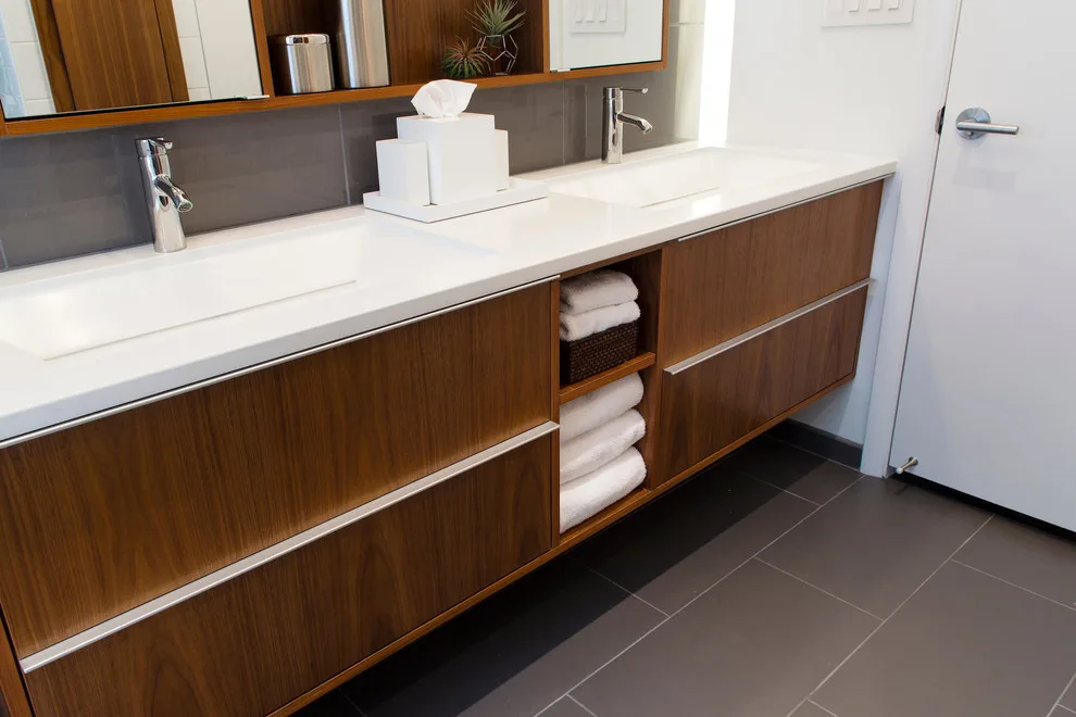 C and E's Restroom by D KISER Design.construct, Inc. - Photo 2