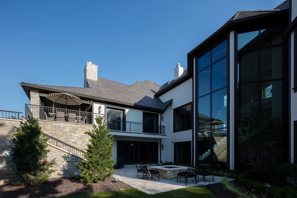 Luxury Transitional Estate Home by Meier Landscape Architecture - Photo 31