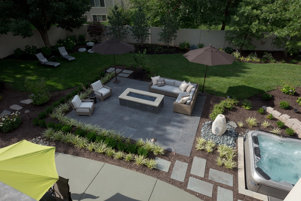 Modern Backyard Retreat by Meier Landscape Architecture - Photo 4