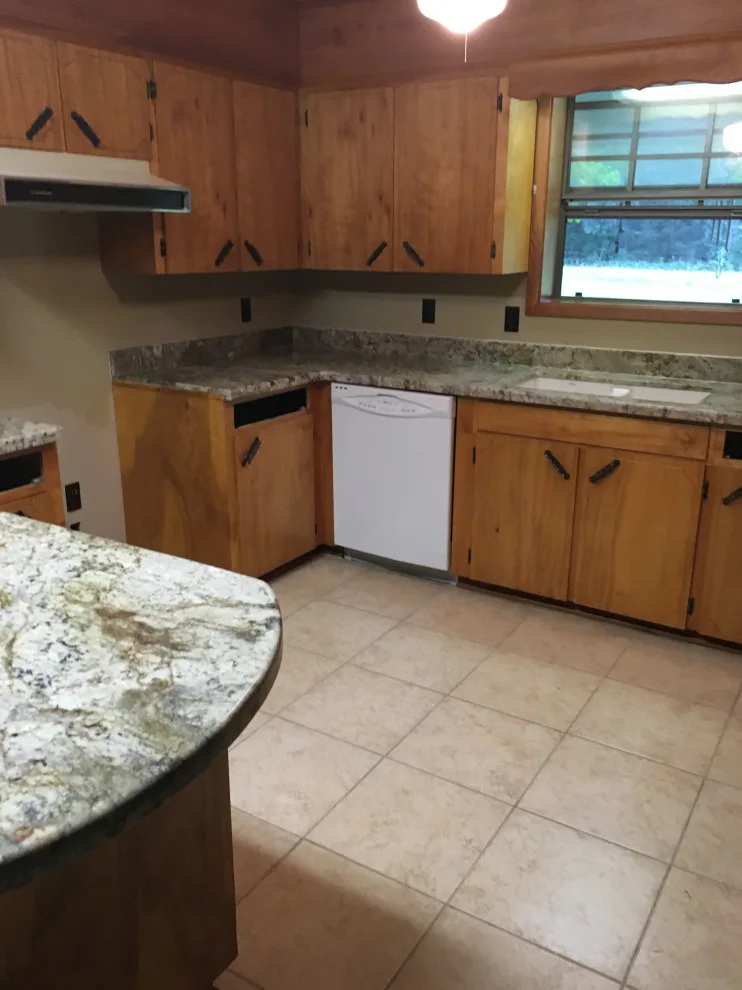 Cottage Kitchen by B&L Marble Co. Inc - Photo 3