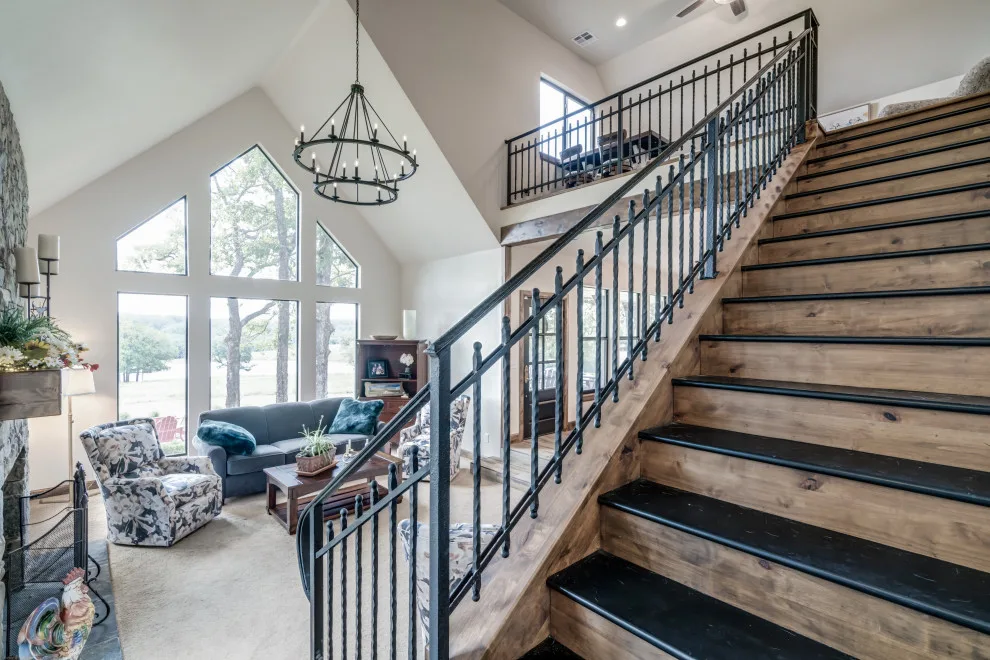 Contemporary Farmhouse Getaway in Oklahoma by Heritage Renovations - Photo 13