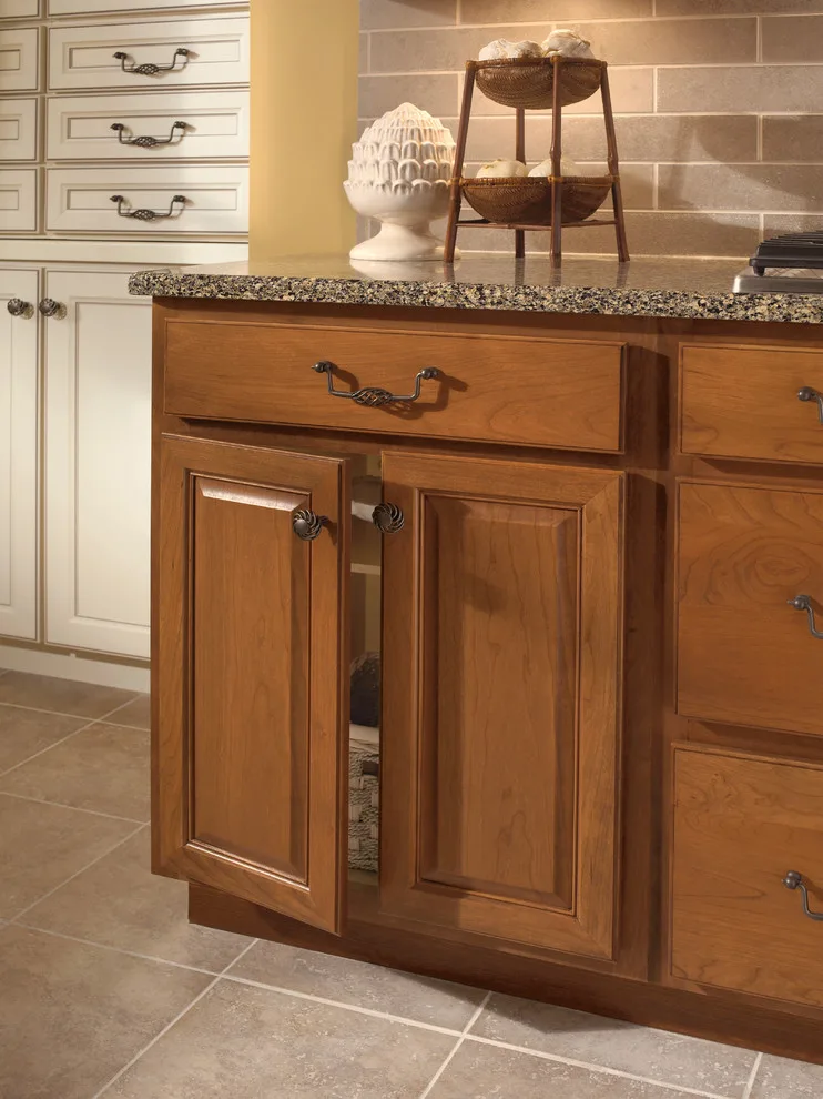 Cabinet Details by Thomas Home Center - Photo 55
