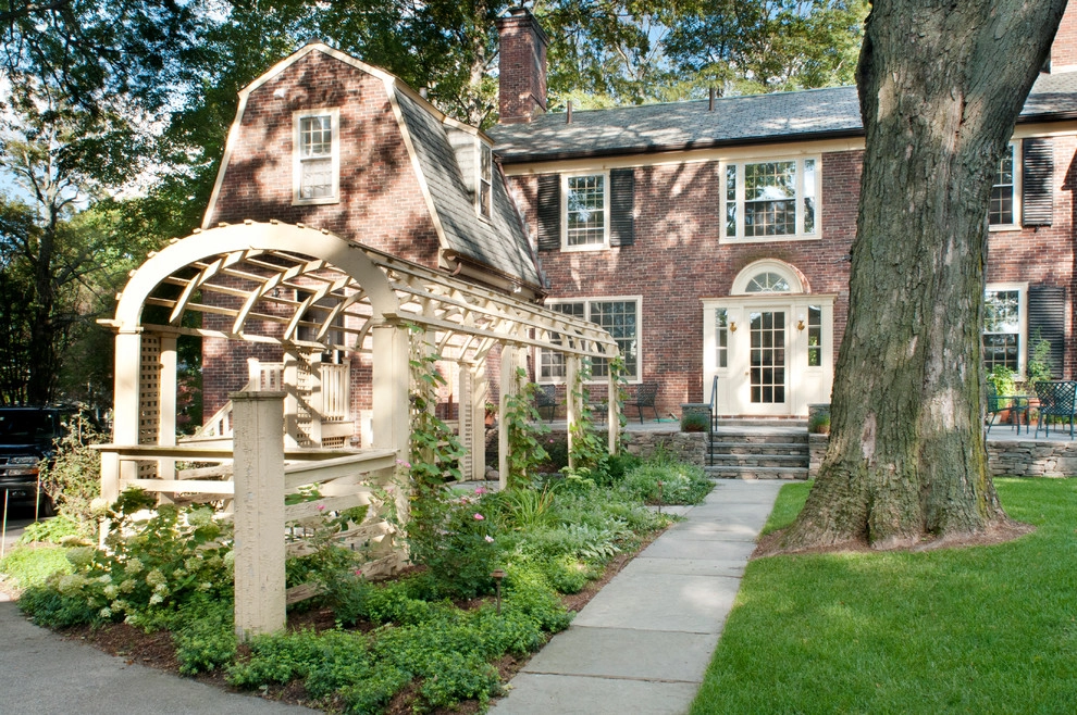 Belmont Grande Dame by Melissa MacDonald, Landscape Architect - Photo 2