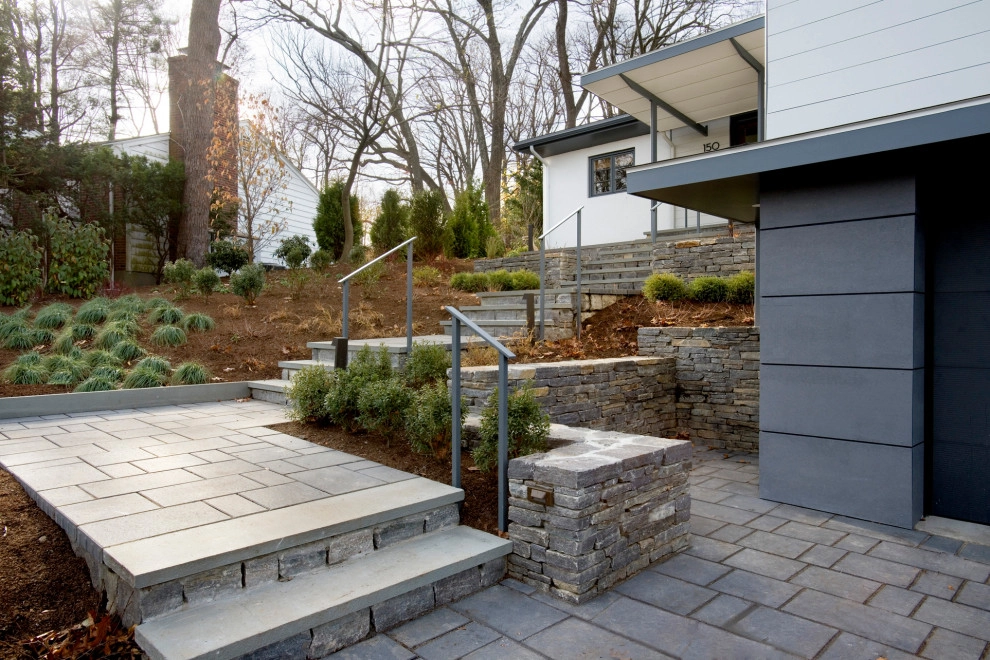 Hillside Contemporary by Melissa MacDonald, Landscape Architect - Photo 2