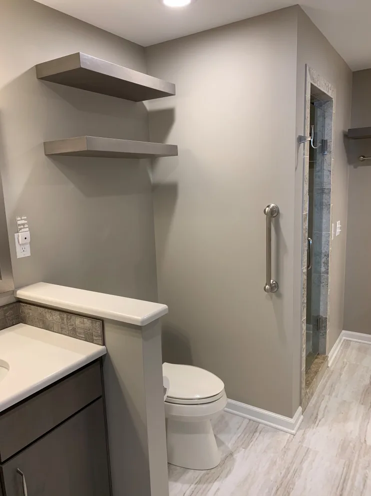 Northeast Indianapolis Accessible Bathroom for Seniors by The Lifestyle Group Inc. - Photo 4