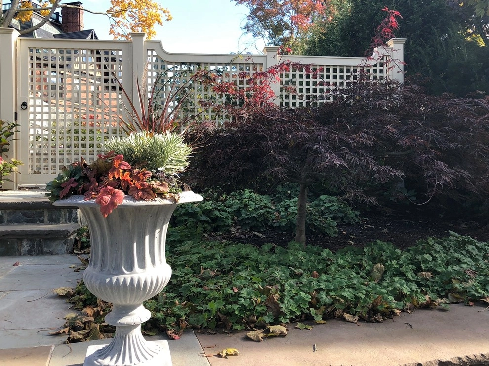 Arthur Astor Carey House, Cambridge by Melissa MacDonald, Landscape Architect - Photo 6
