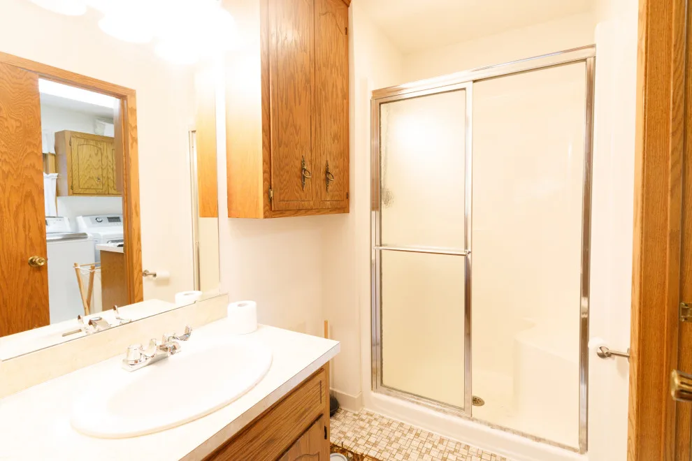 Brighton Classic Ground Level by Zinran Construction Services Inc. - Photo 12
