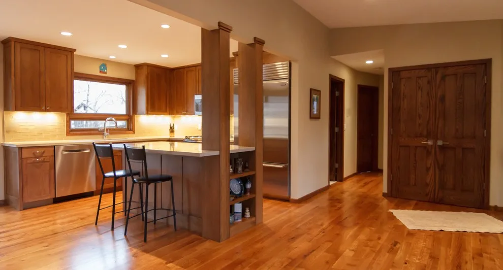 Contemporary Kitchen and Dining Renovation in New Brighton by Zinran Construction Services Inc. - Photo 6