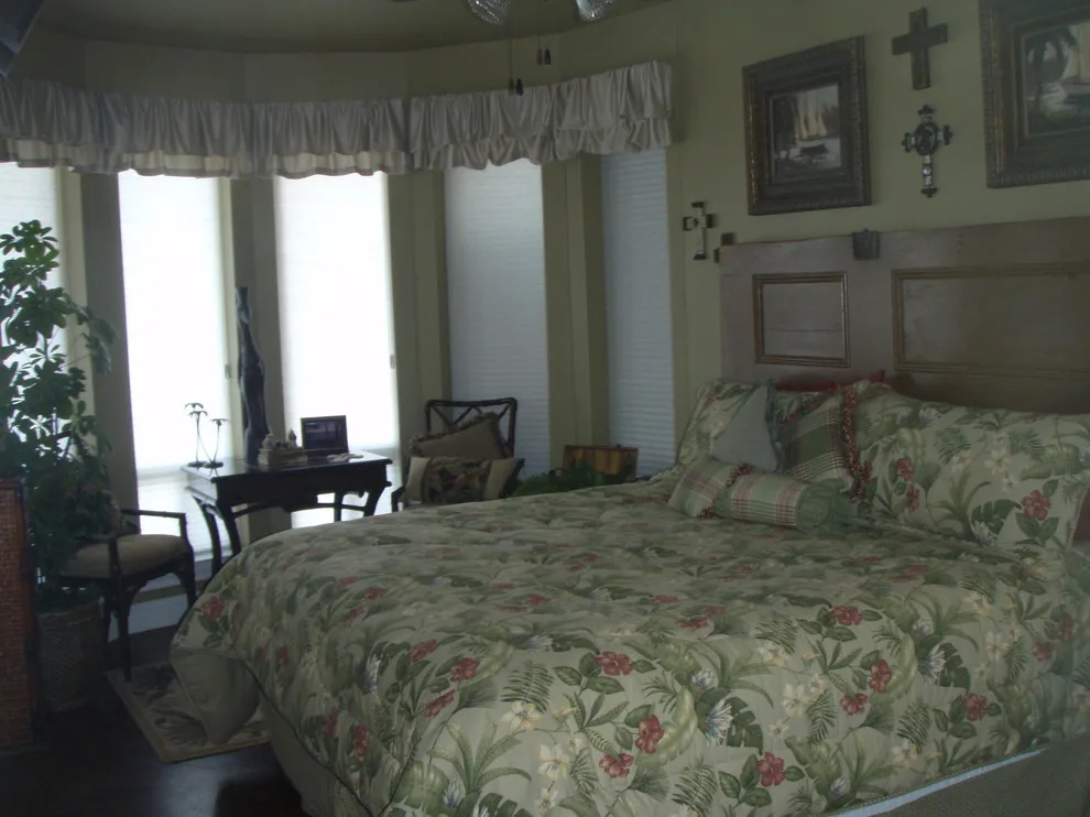 Tool TX New Construction Project 0410 by Tracy Mitchell Custom Homes, Inc - Photo 4