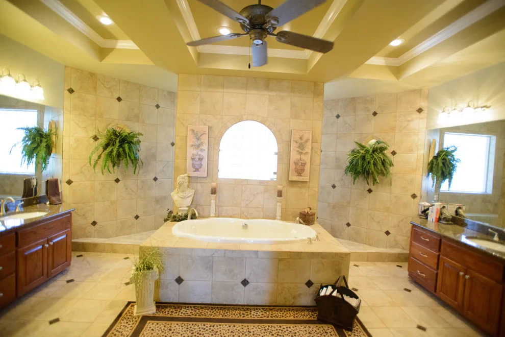 Tool TX New Construction Project 0410 by Tracy Mitchell Custom Homes, Inc - Photo 9